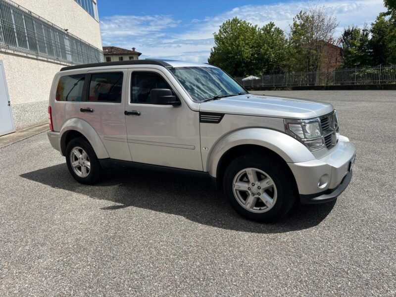 2008 DODGE NITRO