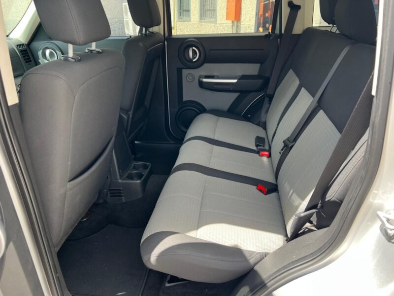 2008 DODGE NITRO