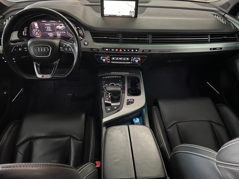 2015 AUDI Q7