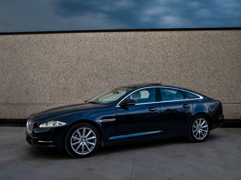 2011 JAGUAR XJ